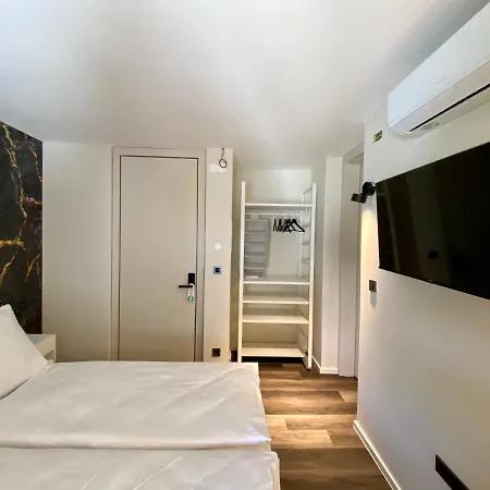 Boutique 3* Zbilje