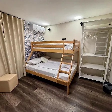 Boutique 3*